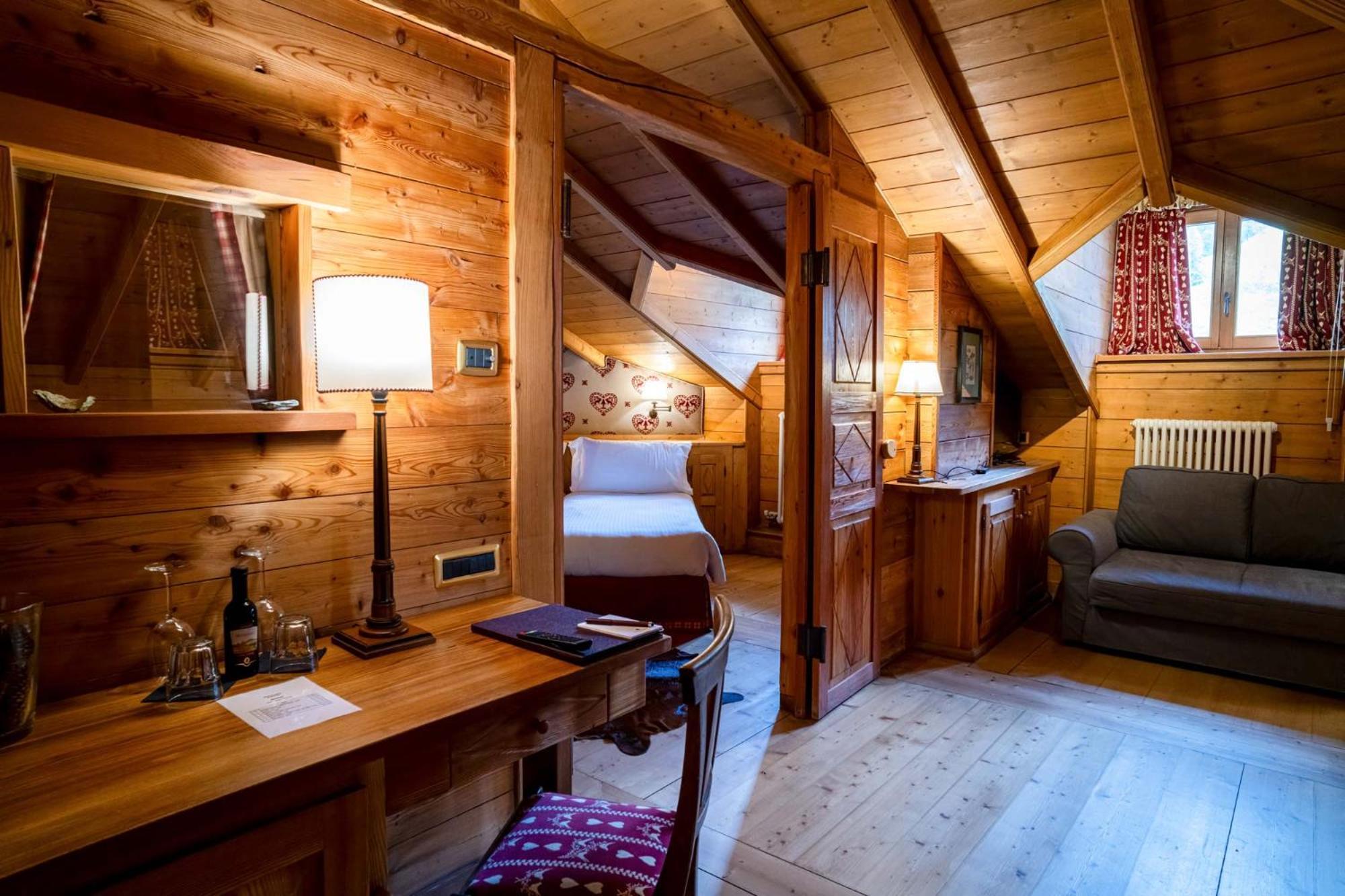 Hotel Breithorn Камполук Экстерьер фото