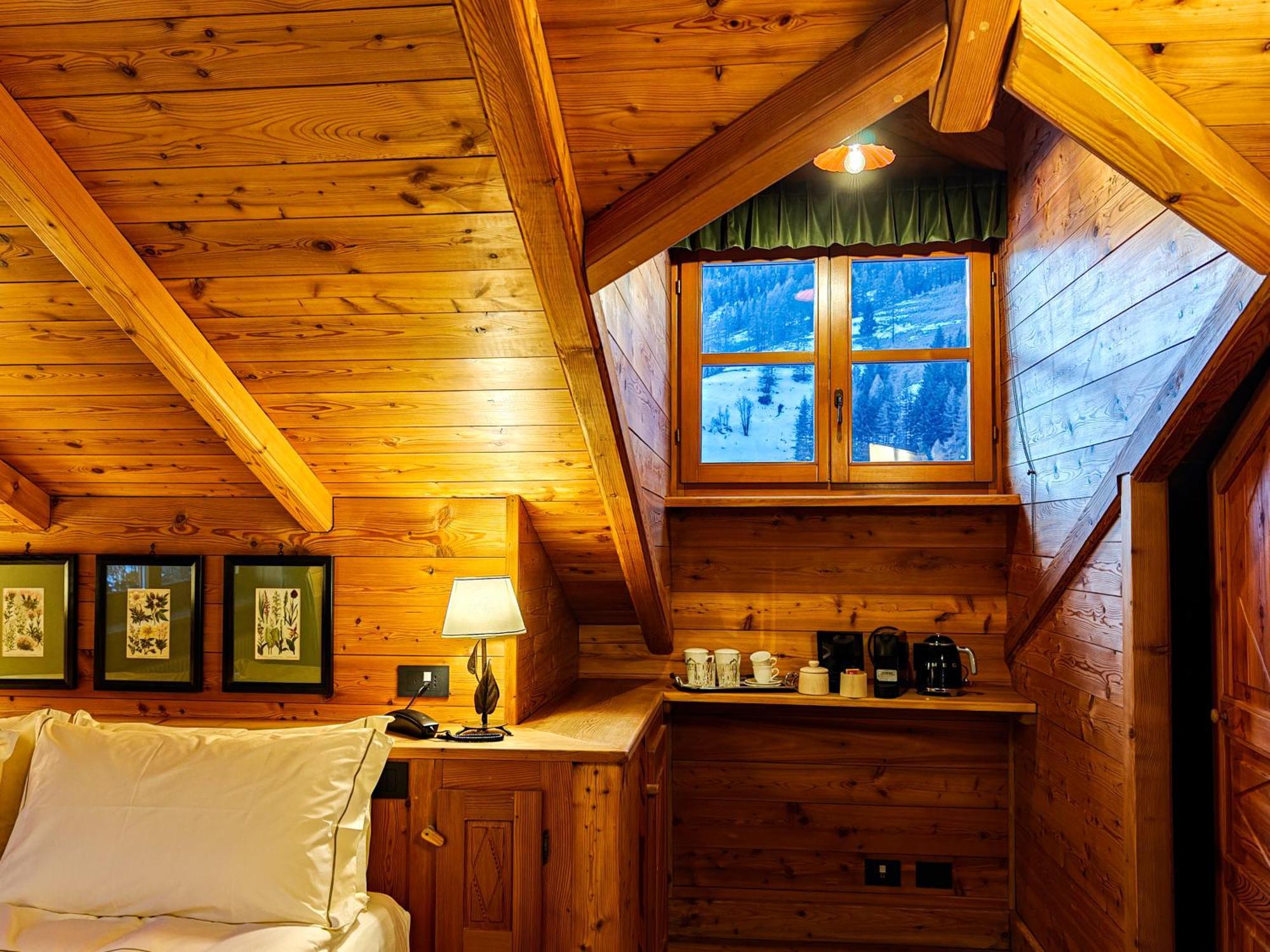 Hotel Breithorn Камполук Экстерьер фото