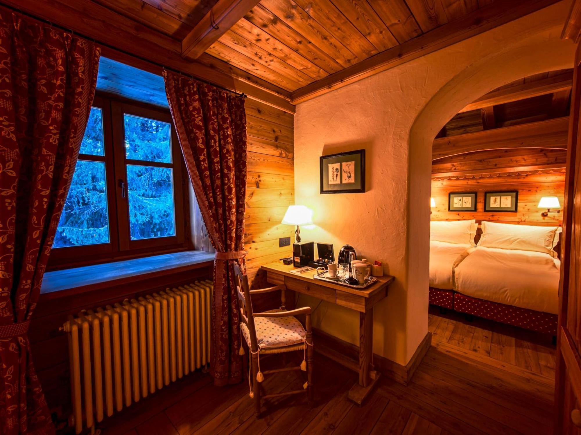 Hotel Breithorn Камполук Экстерьер фото