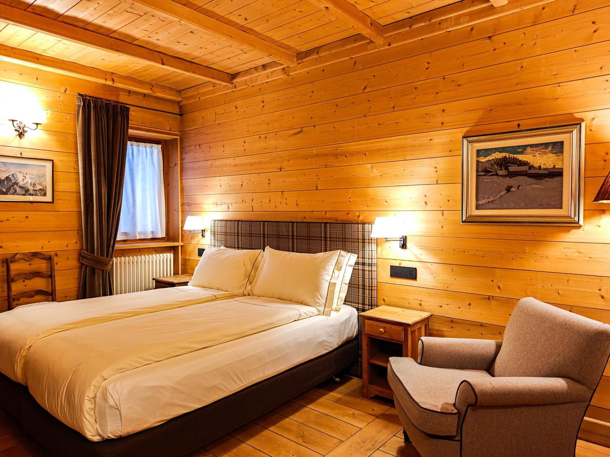 Hotel Breithorn Камполук Экстерьер фото